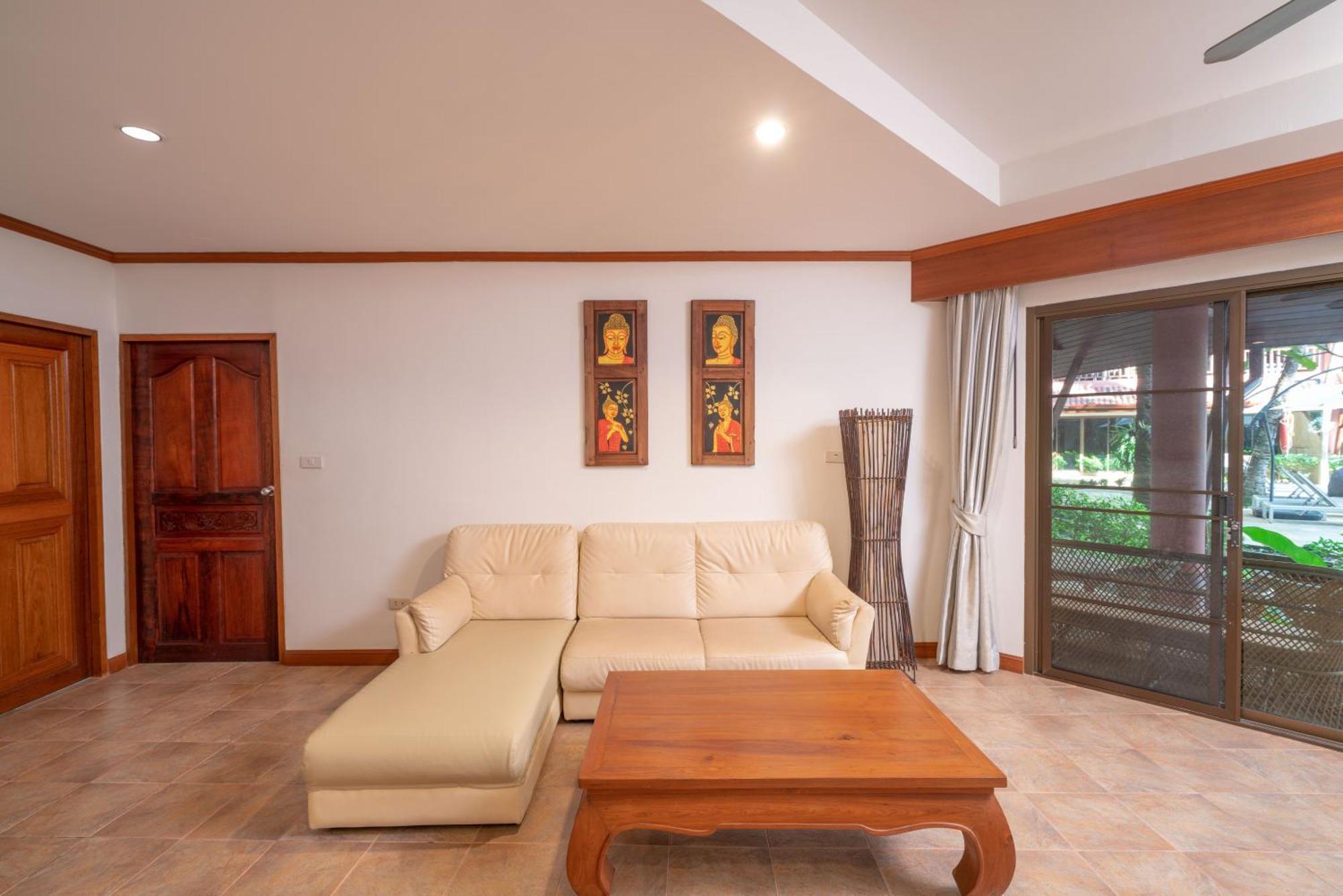 Sai Rougn Apartment Patong Kültér fotó