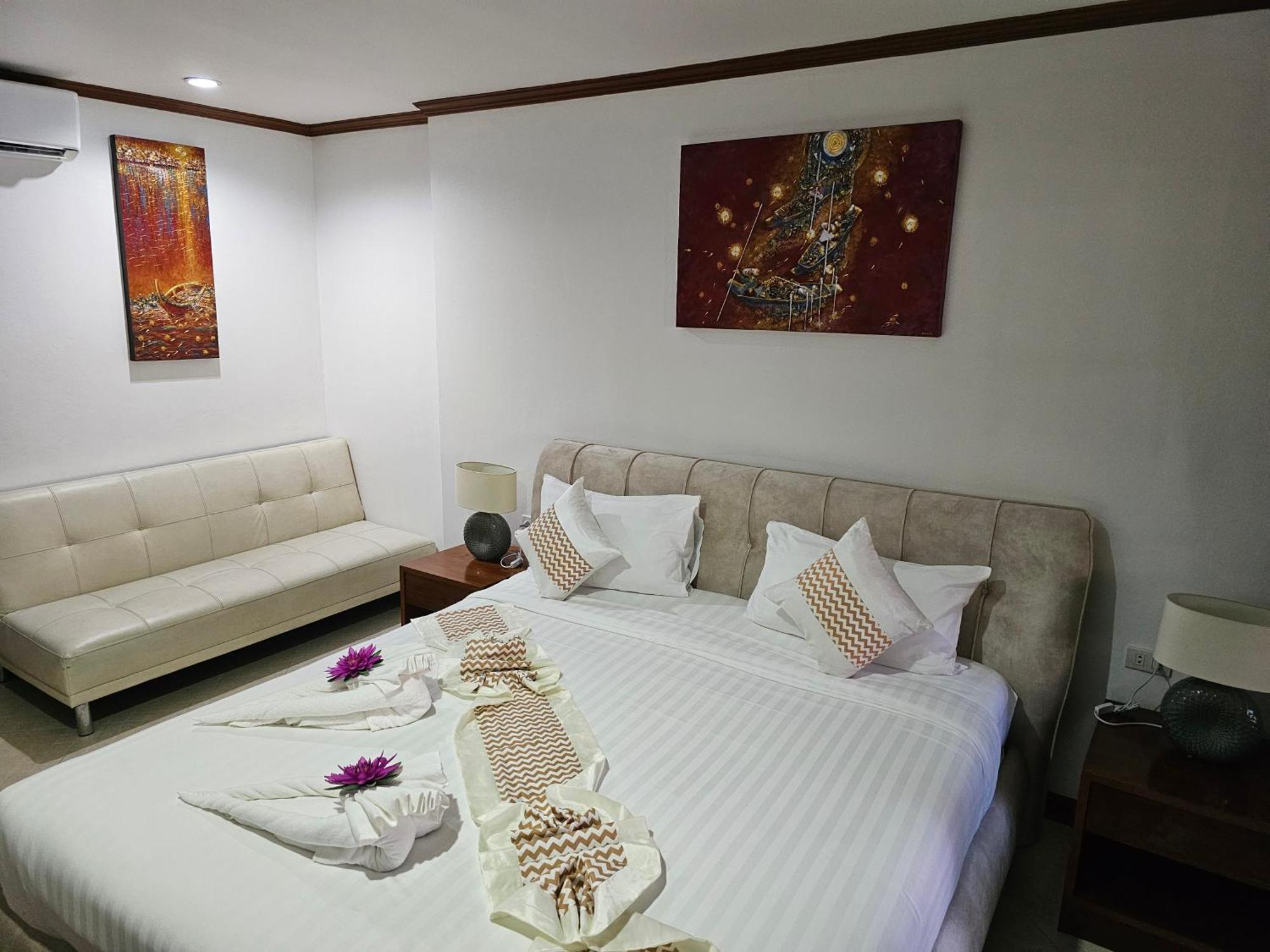 Sai Rougn Apartment Patong Kültér fotó