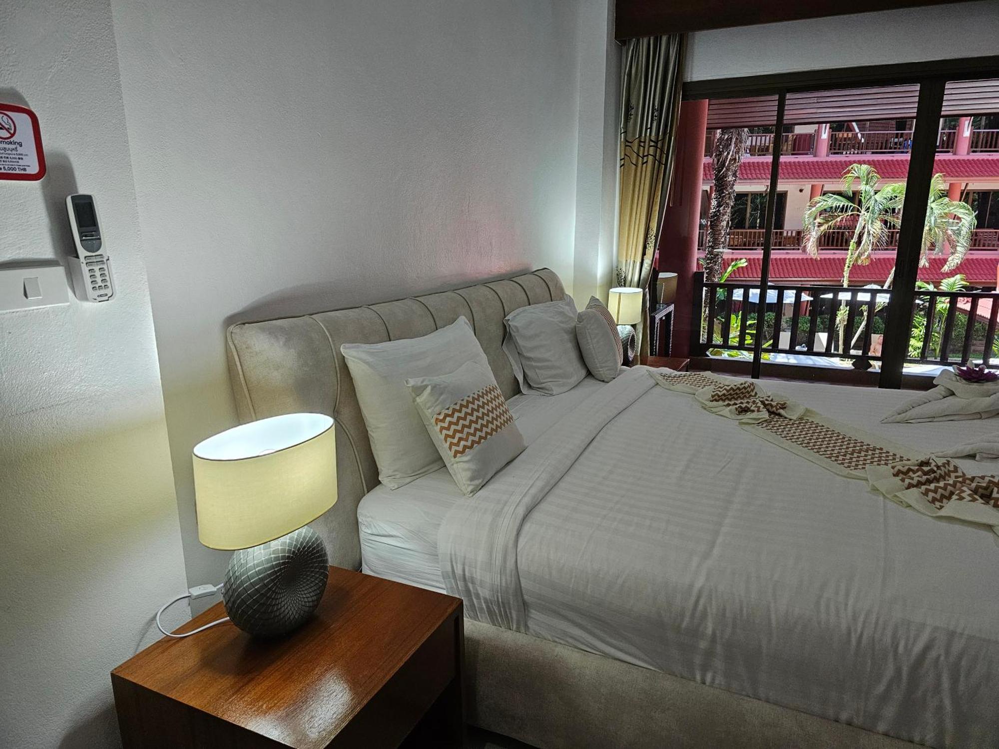Sai Rougn Apartment Patong Kültér fotó