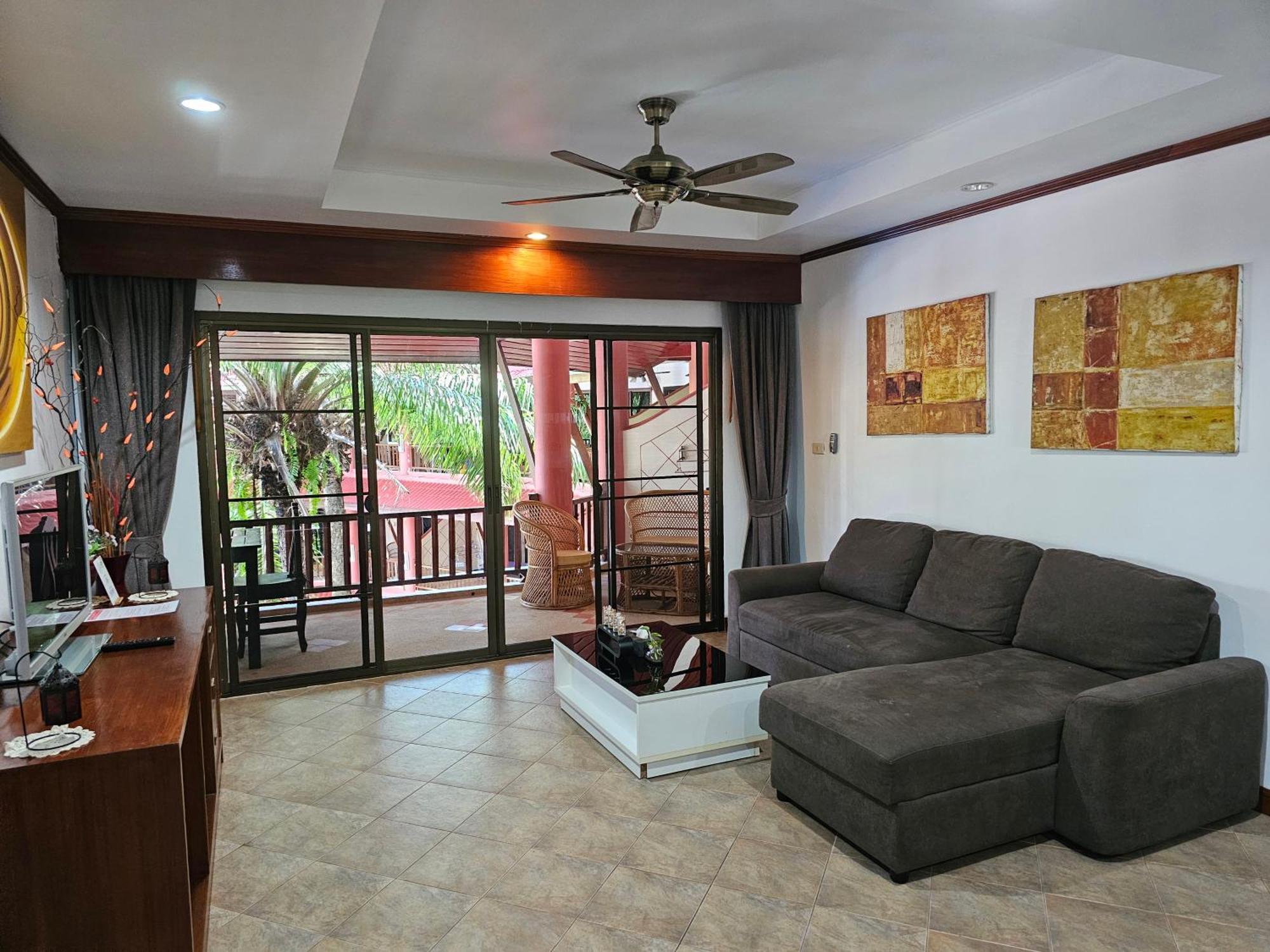 Sai Rougn Apartment Patong Kültér fotó