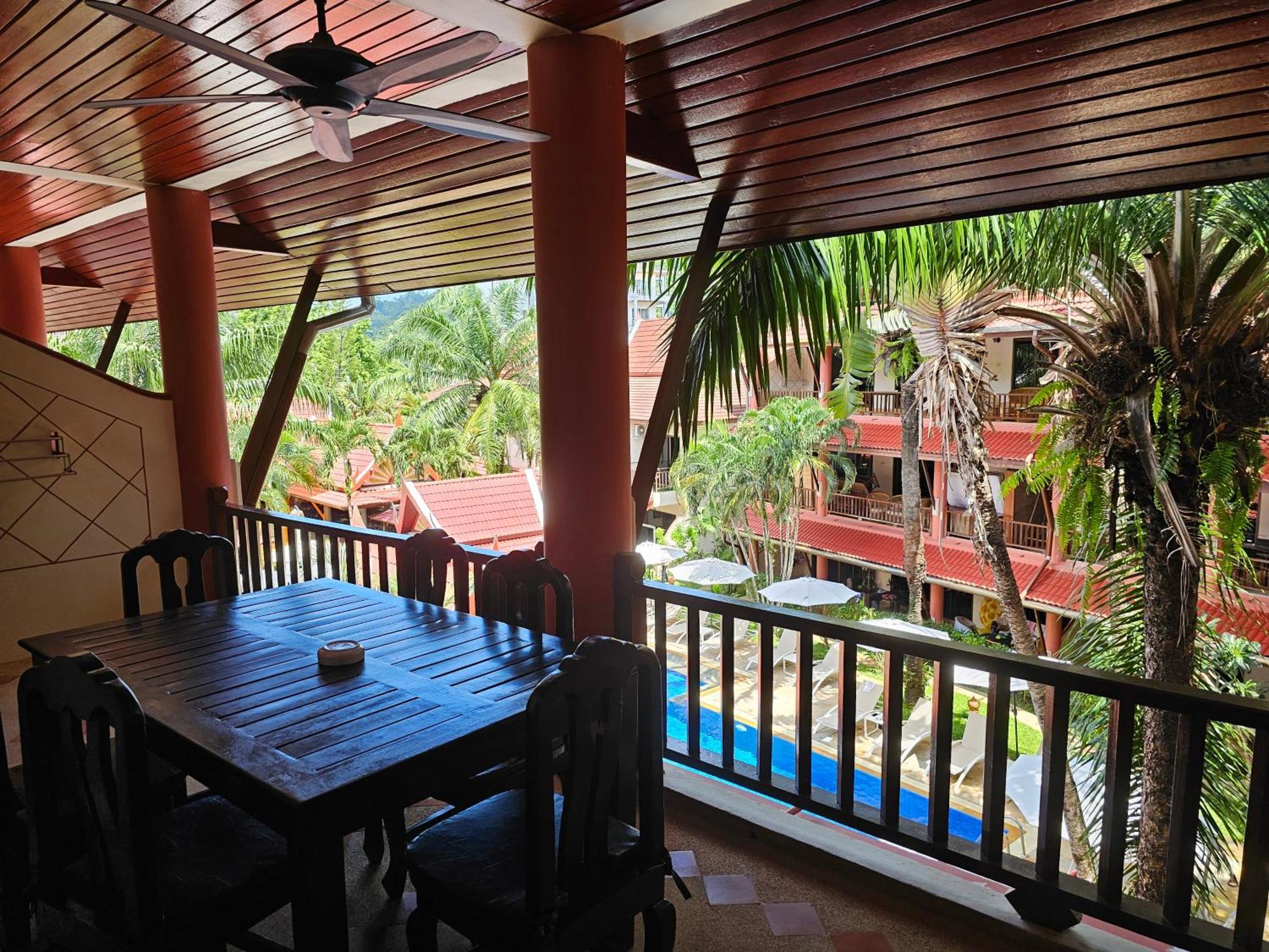 Sai Rougn Apartment Patong Kültér fotó