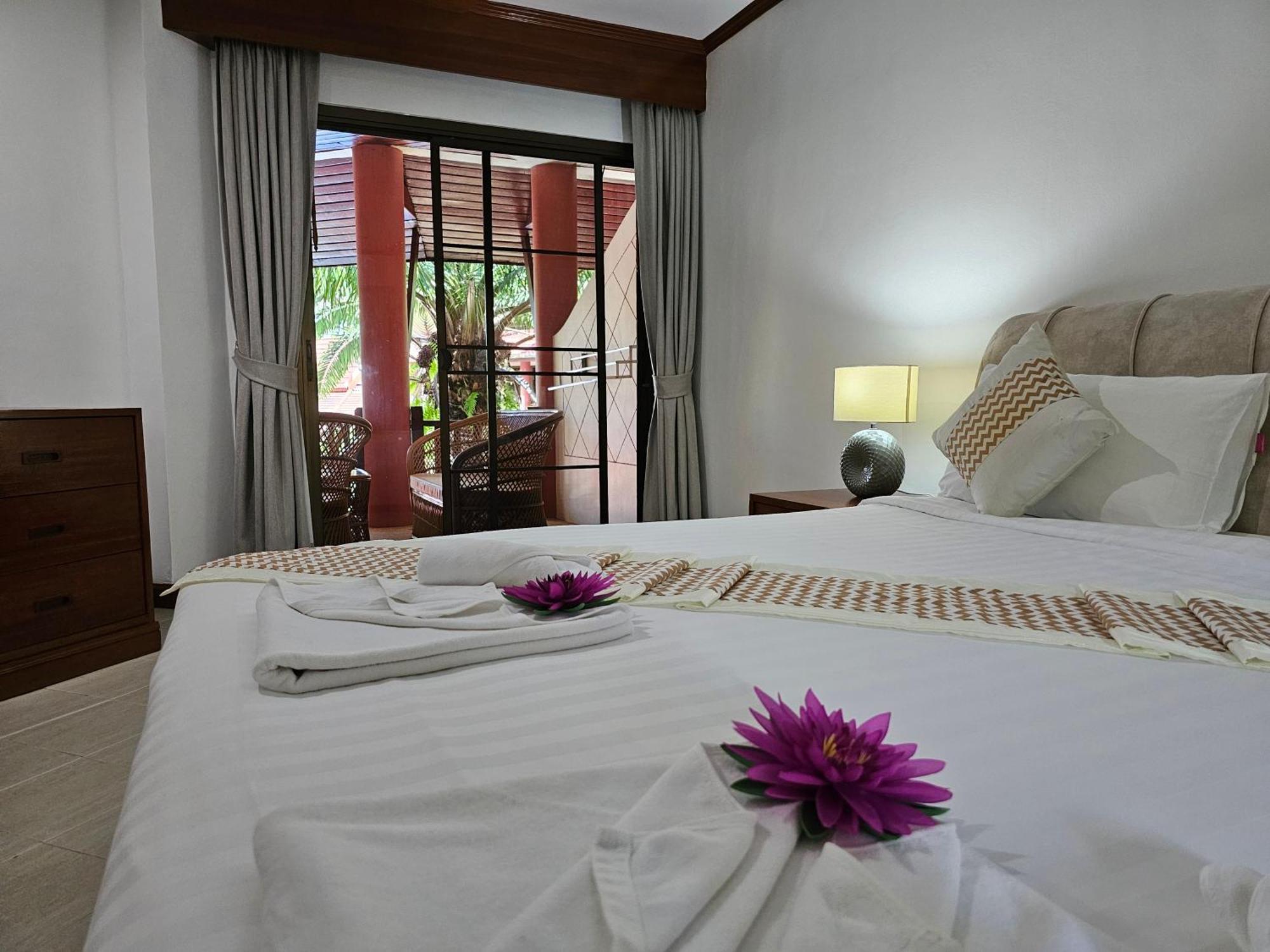 Sai Rougn Apartment Patong Kültér fotó