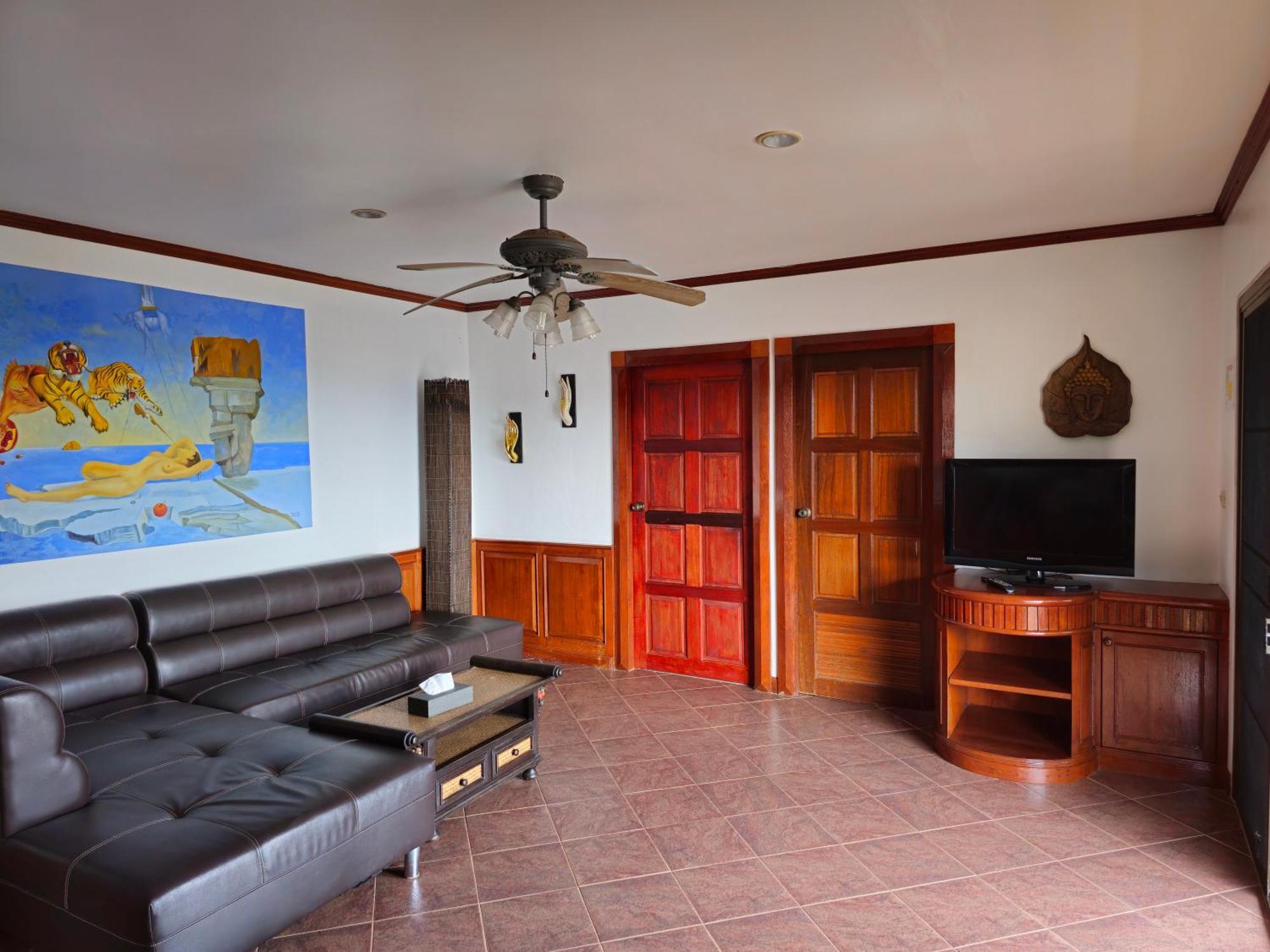 Sai Rougn Apartment Patong Kültér fotó