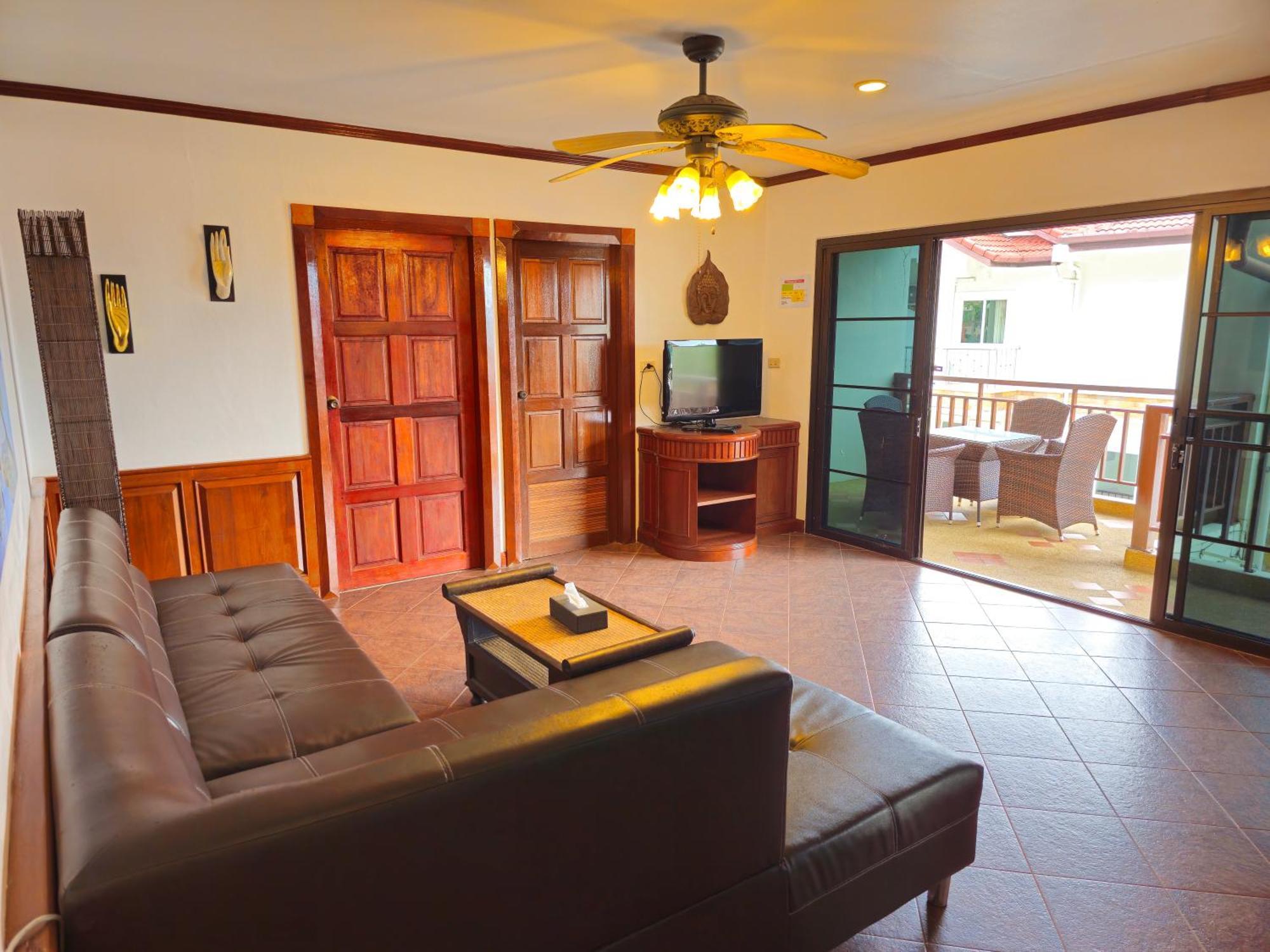 Sai Rougn Apartment Patong Kültér fotó